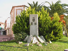 Monolito a la Independencia