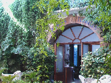 Patio interior del Balneario de La Encarnaci&oacute;n